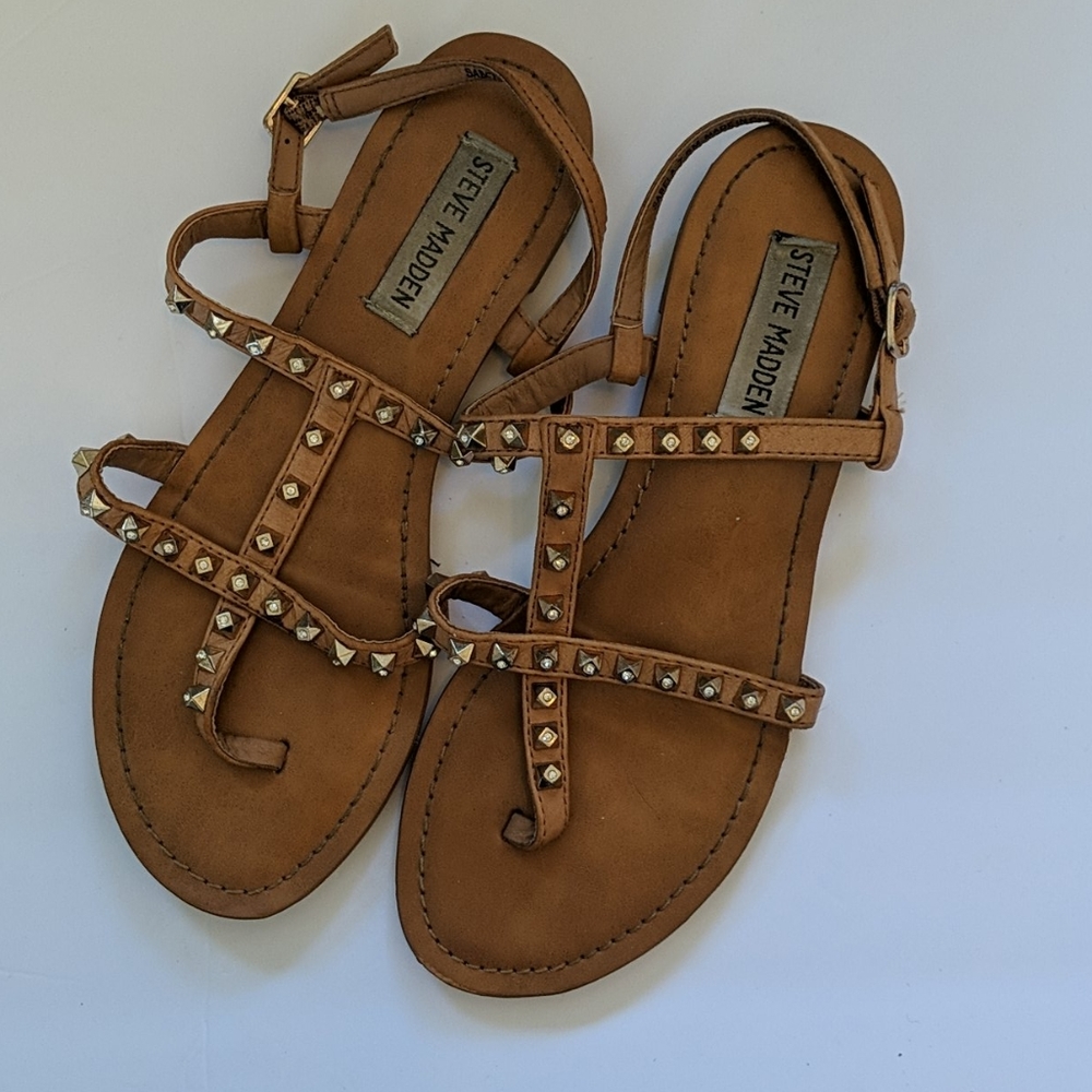 Steve Madden Tan Studded Sandals